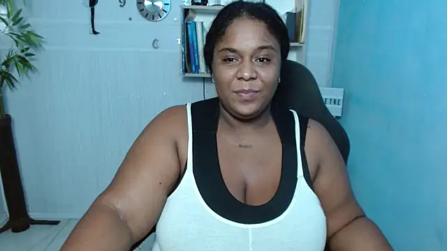 Snapshot of bbw_charlote chatting on 03-07-25, 10:46 bbw charlote online show from 03-07-25, 10:46