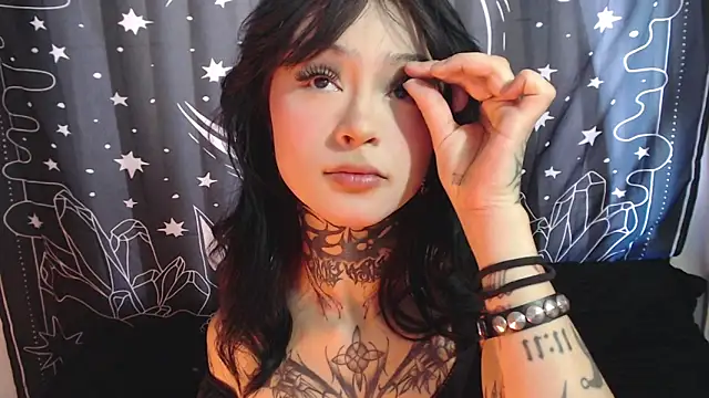 Isabella  dark online show from 01-18-25, 08:19