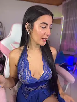 Violetta kim1 online show from 05-05-26, 12:19