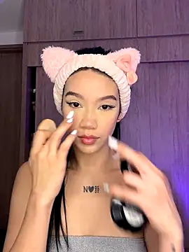 Ambar R0SSE online show from 10-11-25, 02:23