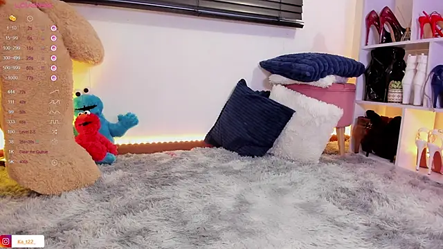 kariina  22 online show from 04-10-26, 11:01