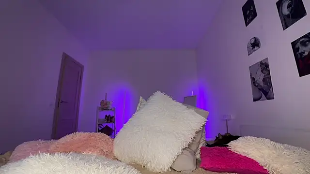 AnnyBastet online show from 04-04-26, 02:45