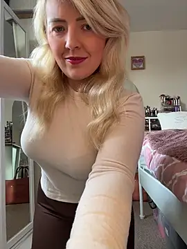 xxcurvyjessiexx online show from 02-21-26, 12:40