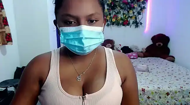 Snapshot of sexysusan4you chatting on 02-12-25, 06:09 sexysusan4you online show from 02-12-25, 06:09