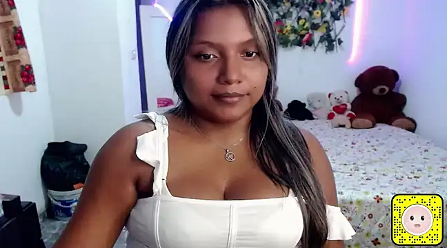 Snapshot of sexysusan4you chatting on 02-28-25, 12:10 sexysusan4you online show from 02-28-25, 12:10