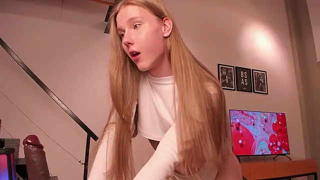 Mira Lite online show from 03-27-26, 01:03