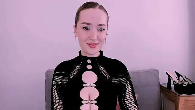 Snapshot of CindyKissable chatting on 06-07-26, 06:40 CindyKissable online show from 06-07-26, 06:40