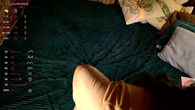 FreyaRaya online show from 11-26-25, 03:28