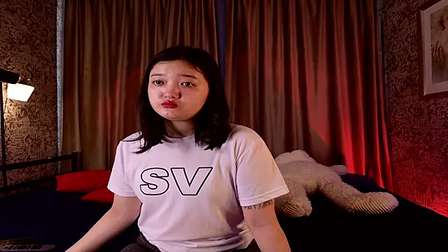 FreyaRaya online show from 04-15-26, 03:23