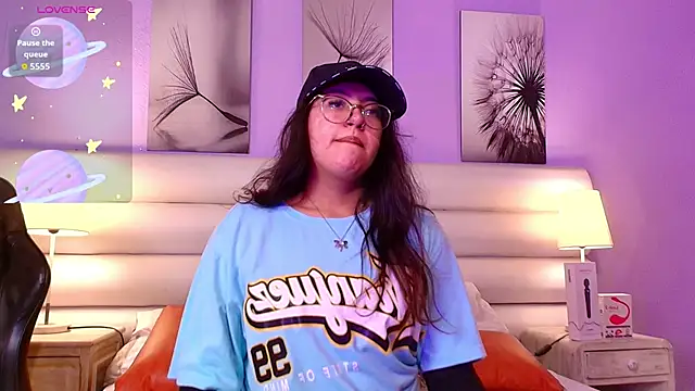 milan sweet online show from 04-17-26, 10:34