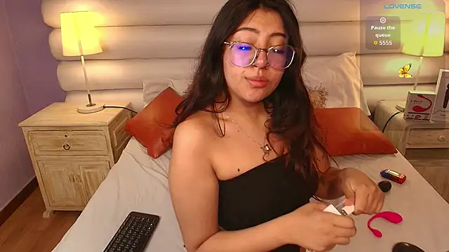 milan sweet online show from 09-18-25, 11:30