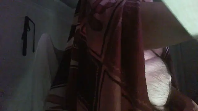 Snapshot of thekeys chatting on 10-07-25, 03:40 thekeys online show from 10-07-25, 03:40