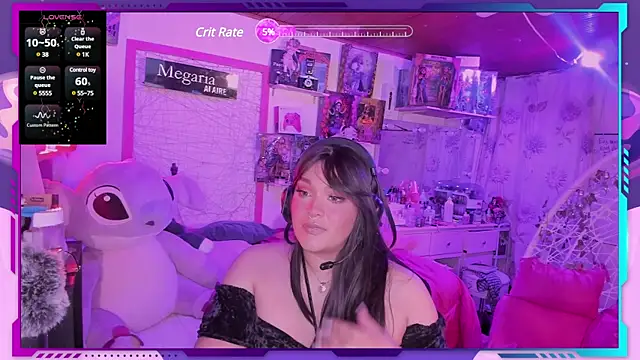 Snapshot of MegariaB chatting on 03-10-25, 04:38 MegariaB online show from 03-10-25, 04:38