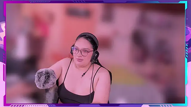 MegariaB online show from 05-31-26, 04:40