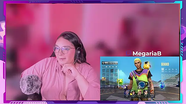 Snapshot of MegariaB chatting on 06-19-26, 04:51 MegariaB online show from 06-19-26, 04:51