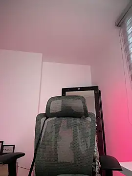 evangeline ch online show from 10-13-25, 03:13