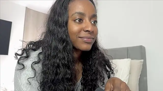 evangeline ch online show from 10-14-25, 03:12