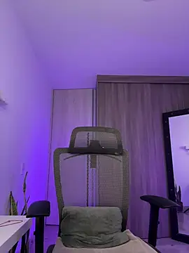 Snapshot of evangeline_ch chatting on 02-15-26, 06:07 evangeline ch online show from 02-15-26, 06:07