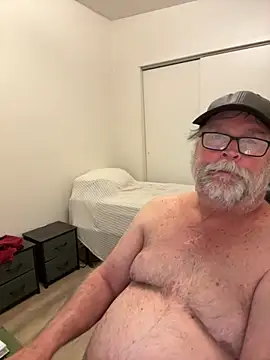 Drummajor online show from 11-26-25, 01:38