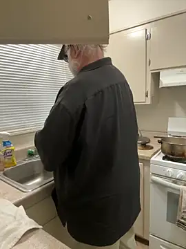 Drummajor online show from 10-31-25, 12:29