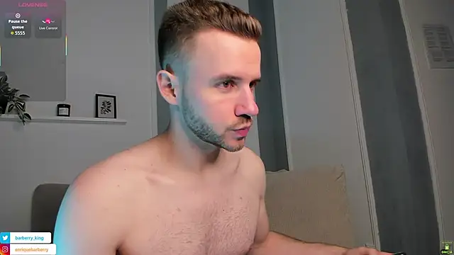 EnriqueBarberry online show from 11-07-25, 06:18