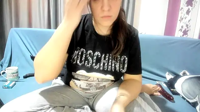 Snapshot of Dyana_Kaylinn chatting on 02-27-25, 08:35 Dyana Kaylinn online show from 02-27-25, 08:35