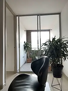 Susi bell online show from 02-23-25, 09:37