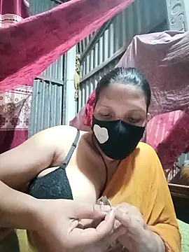 Snapshot of Depte- chatting on 04-22-26, 11:39 Depte- online show from 04-22-26, 11:39