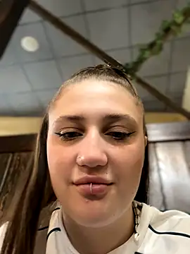 JessiMur online show from 09-18-25, 07:44