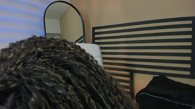 nayah   online show from 03-07-26, 01:16