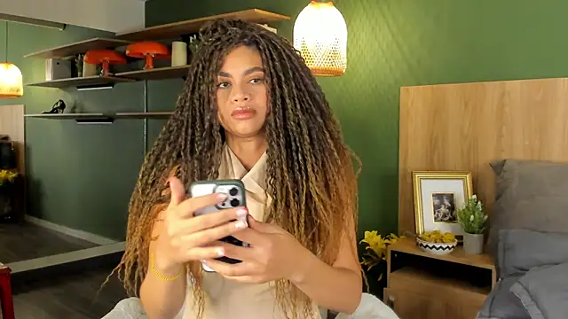 nayah   online show from 03-29-26, 02:52