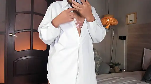 Snapshot of nayah__ chatting on 02-23-26, 08:42 nayah online show from 02-23-26, 08:42