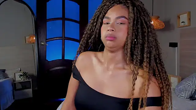 nayah   online show from 10-22-25, 07:24