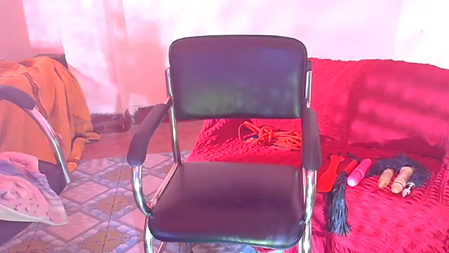 SnoowForYou online show from 06-10-26, 02:46