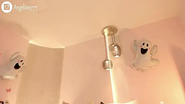 angeline-777 online show from 10-31-25, 01:19