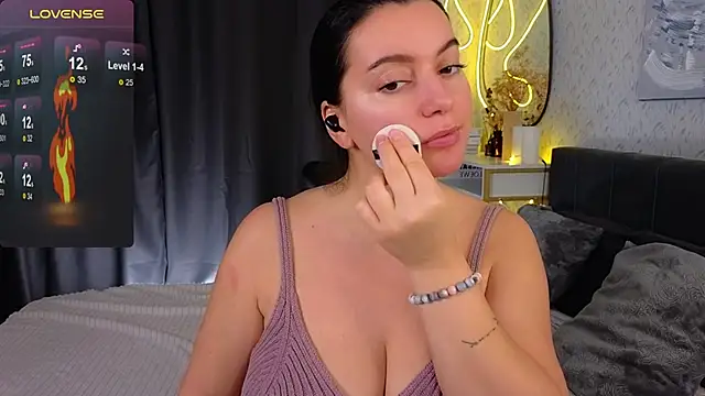 Snapshot of YourSweetDream_ chatting on 02-22-25, 08:18 YourSweetDream  online show from 02-22-25, 08:18
