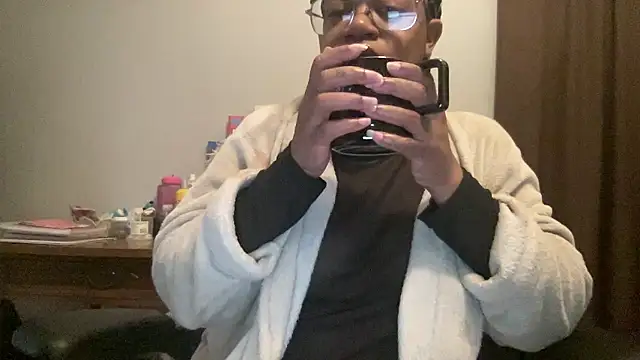 MommyConfident online show from 01-07-26, 02:00