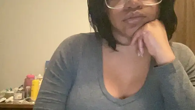 MommyConfident online show from 01-12-26, 11:20