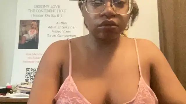 MommyConfident online show from 06-02-26, 06:19