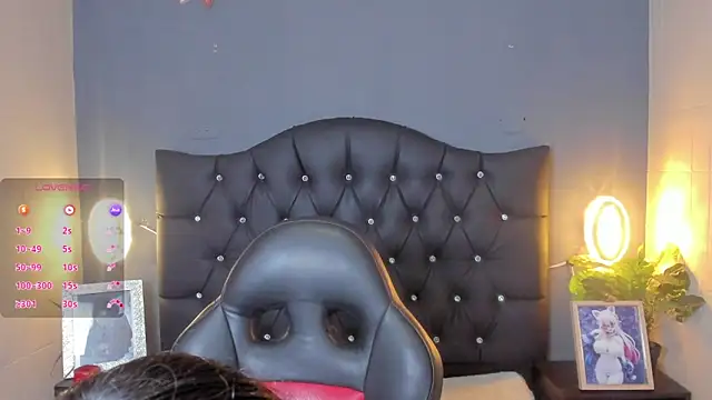 Kagome01 online show from 04-08-26, 12:17