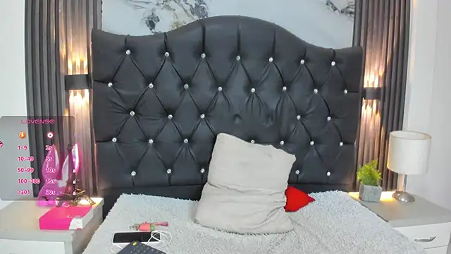 Kagome01 online show from 04-16-26, 12:17