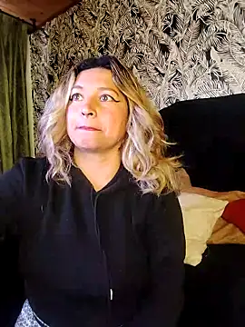 Devil Sara online show from 04-06-26, 01:23