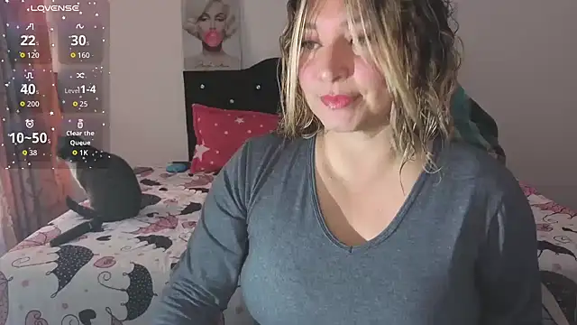 Devil Sara online show from 04-22-26, 03:08