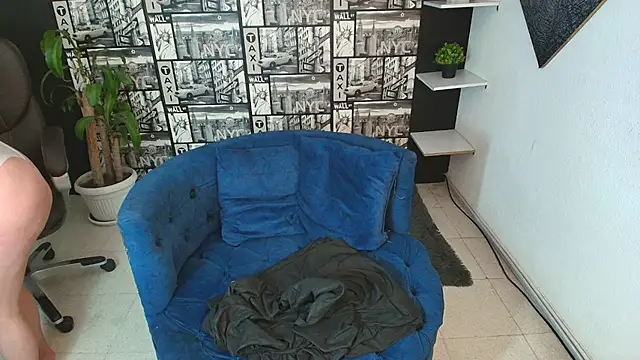 Devil Sara online show from 12-05-25, 07:01