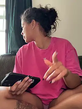 VanessaBling online show from 04-04-26, 03:18