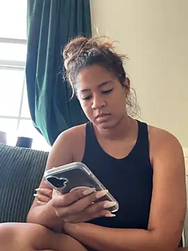 VanessaBling online show from 10-03-25, 01:56