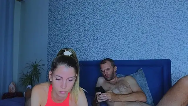 FoxLoveBasik online show from 06-19-26, 06:14