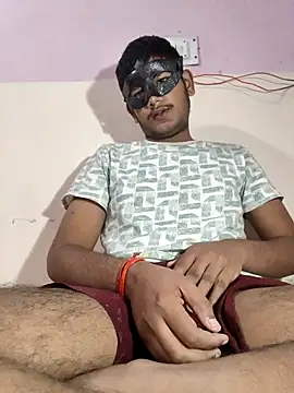 Dusky Aarav online show from 12-14-25, 01:01