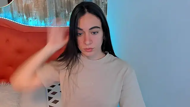 Emma Sophia2 online show from 02-26-25, 05:03