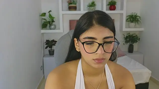 Snapshot of maiaa_ruiz chatting on 05-23-26, 01:10 maiaa ruiz online show from 05-23-26, 01:10